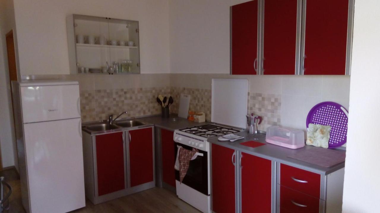 Apartments Zlatko Pula Buitenkant foto